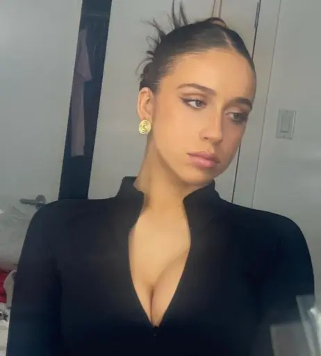 Image 1980117 from Tate McRae