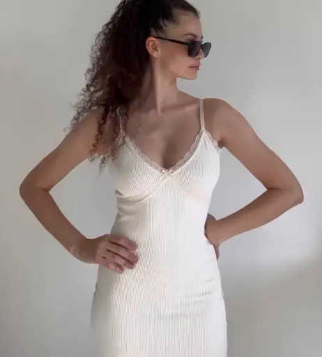 Image 1980311 from Betty Taube