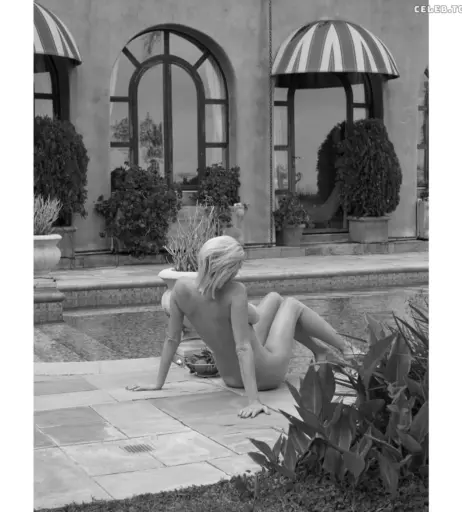 Image 1988588 from Caroline Vreeland