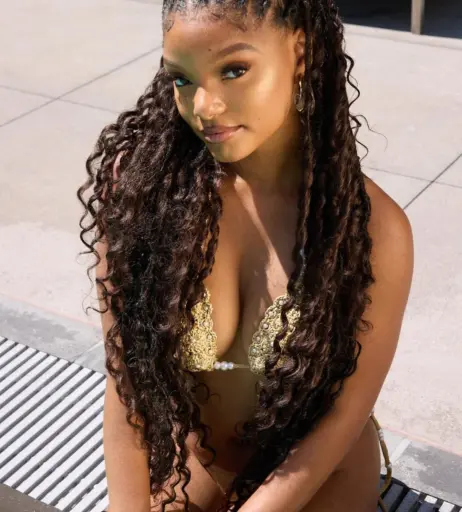 Image 1975971 from Halle Bailey