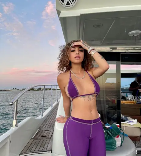 Image 1976836 from Malu Trevejo