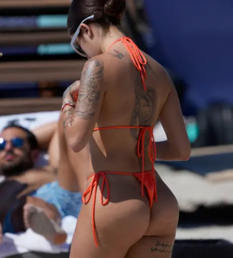 Image 1976451 from Malu Trevejo