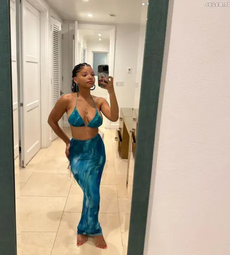 Image 1974053 from Halle Bailey