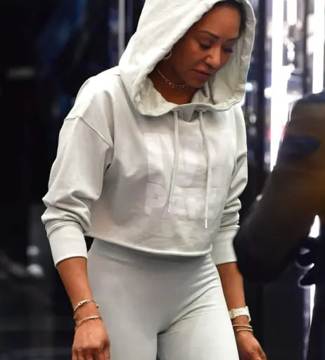 Image 1974351 from Melanie Brown