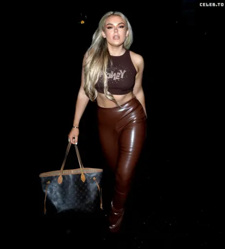 Image 1971114 from Tallia Storm
