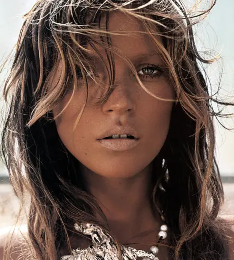 Image 1972301 from Kate Moss