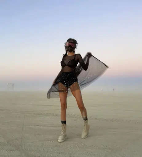 Image 1970970 from Nina Dobrev