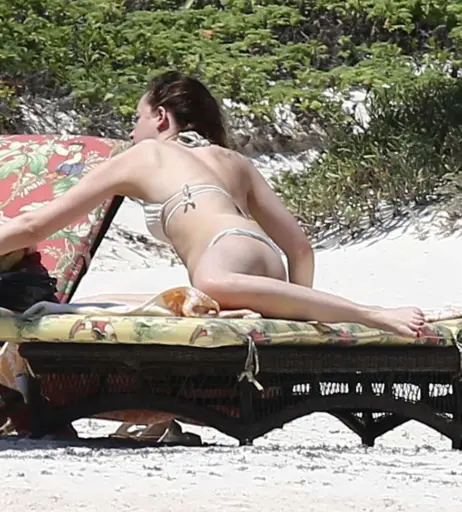 Image 1979358 from Dakota Johnson