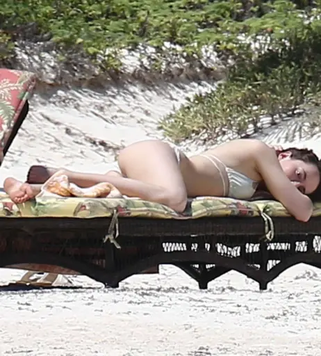 Image 1979300 from Dakota Johnson
