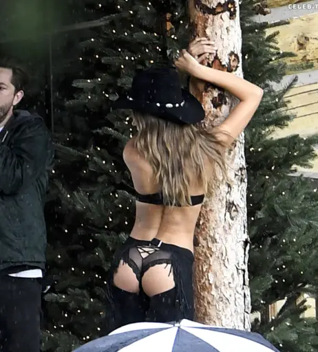 Image 1978072 from Josephine Skriver