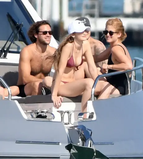 Image 1978002 from Gigi Hadid