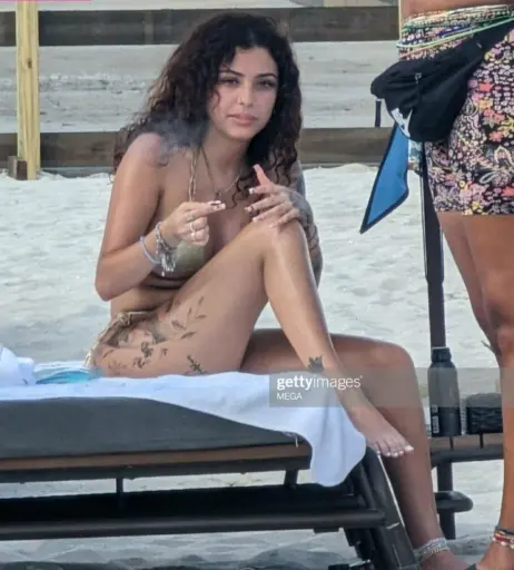 Image 1978321 from Malu Trevejo