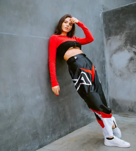 Image 1966196 from Ruby O. Fee