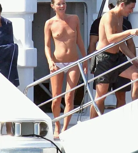 Image 1967763 from Kate Moss