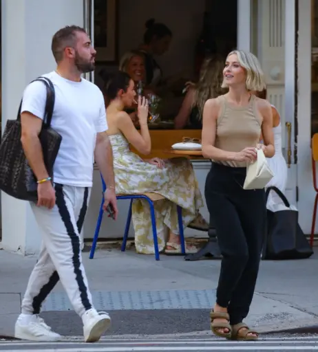 Image 1967685 from Julianne Hough