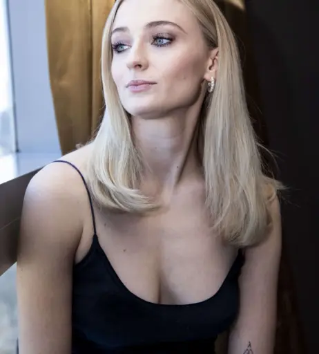 Image 1967185 from Sophie Turner