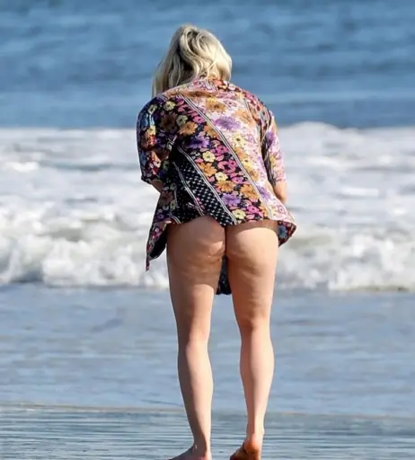 Image 1967003 from Ariel Winter