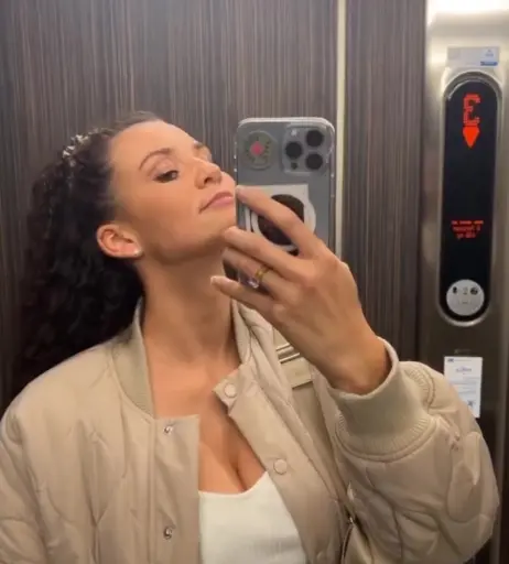 Image 1963772 from Betty Taube