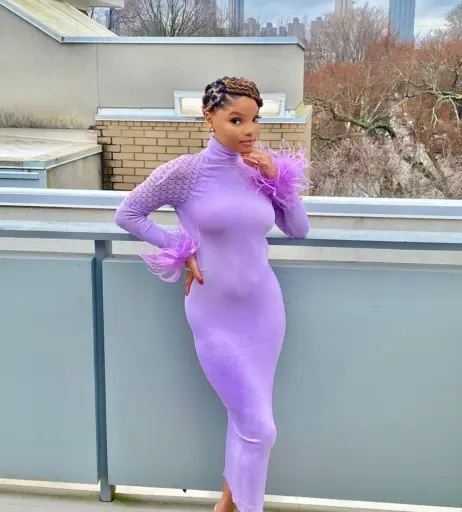 Image 1960651 from Halle Bailey