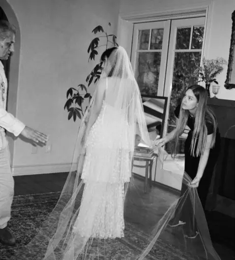 Image 19695372 from Hannah Marks