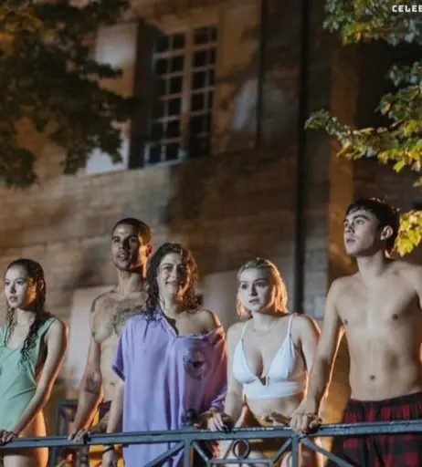 Image 1968162 from Ariel Winter