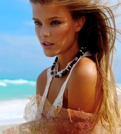 Image 1955627 from Nina Agdal