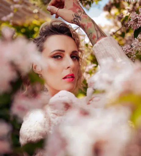 Image 1955216 from Jennifer Weist