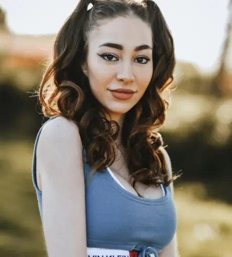 Image 1956888 from Amira Wirth