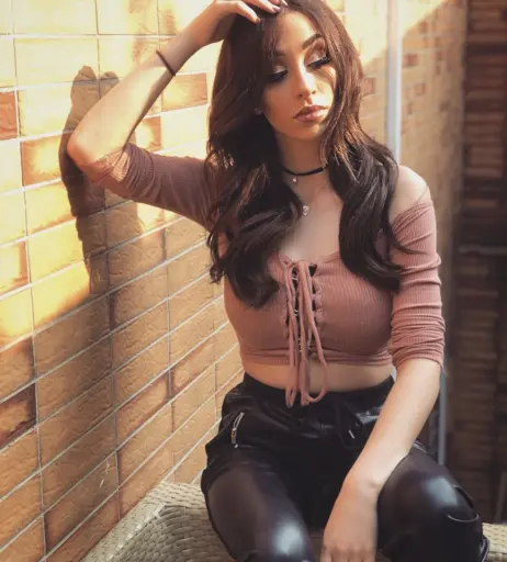 Image 1956998 from Amira Wirth