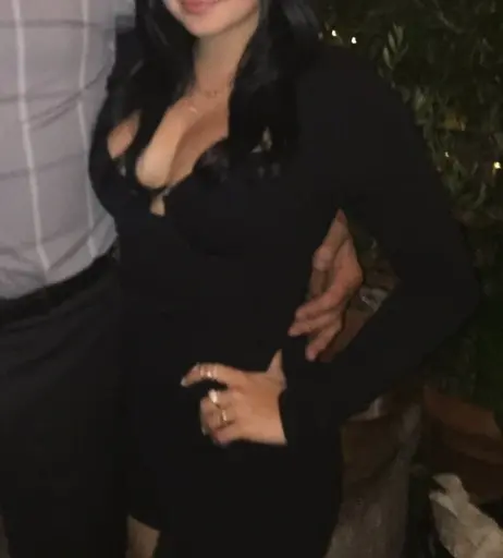 Image 1957795 from Ariel Winter