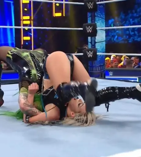 Image 1954186 from Liv Morgan