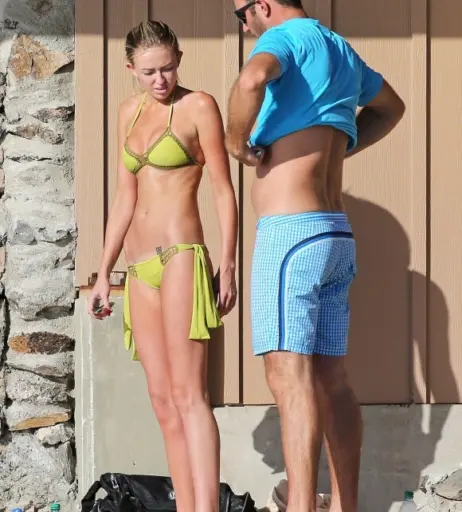 Image 1954367 from Paulina Gretzky