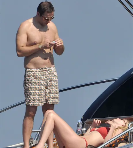 Image 1951490 from Lara Stone