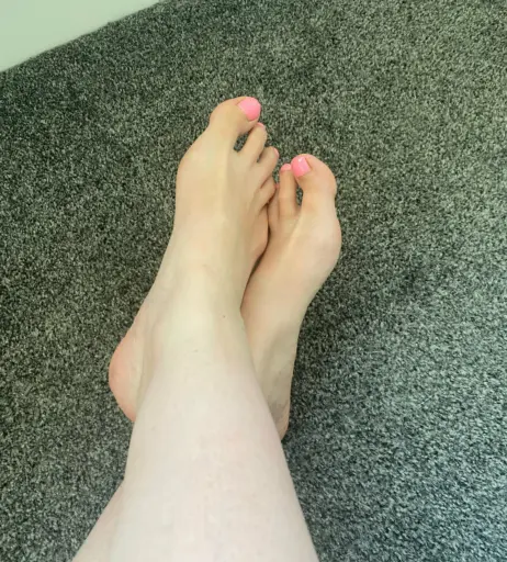 Image 19517180 from foxiefeetfetish