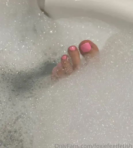 Image 19517162 from foxiefeetfetish