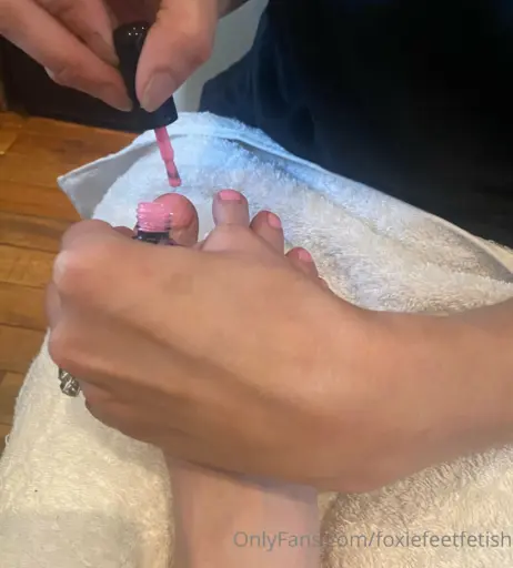 Image 19517247 from foxiefeetfetish