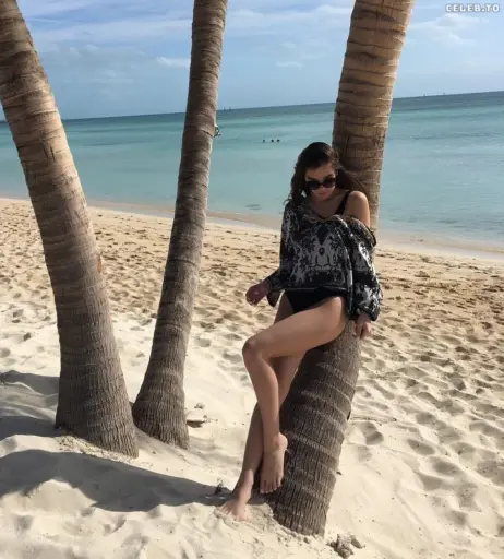 Image 1951382 from Hailee Steinfeld