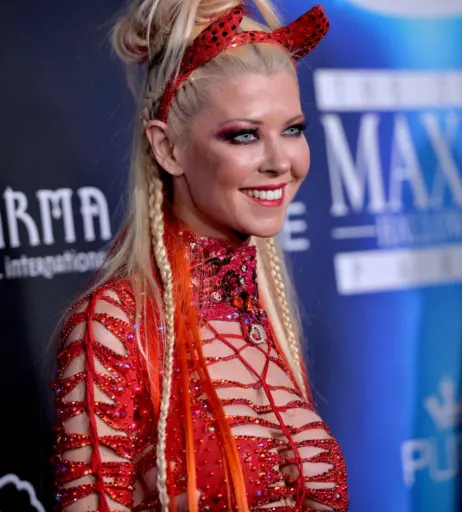 Image 1952834 from Tara Reid
