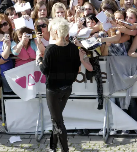 Image 1952665 from Sarah Connor