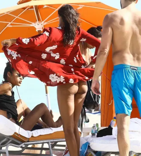 Image 1952257 from Lais Ribeiro