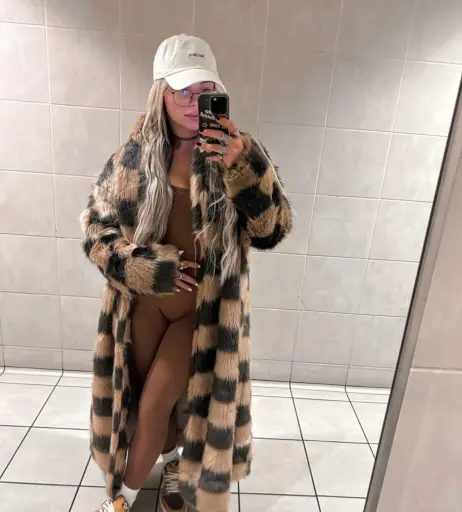 Image 1953588 from Liv Morgan