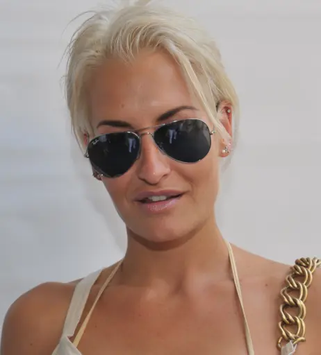 Image 1953065 from Sarah Connor