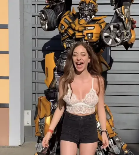 Image 1958803 from Amira Wirth