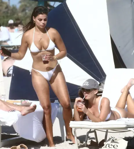 Image 1945688 from Brooks Nader