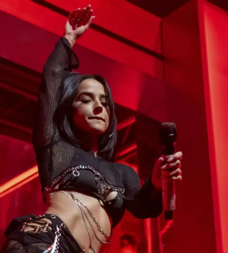 Image 1945113 from Becky G