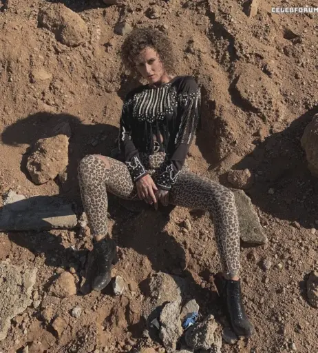 Image 1945345 from Jennifer Weist