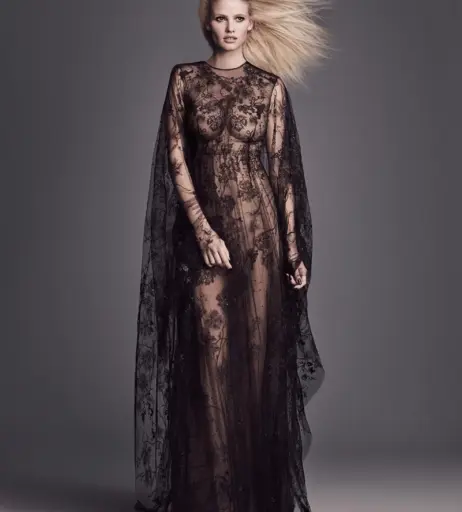 Image 1946885 from Lara Stone