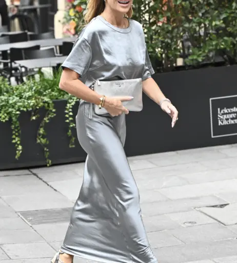 Image 1946250 from Amanda Holden