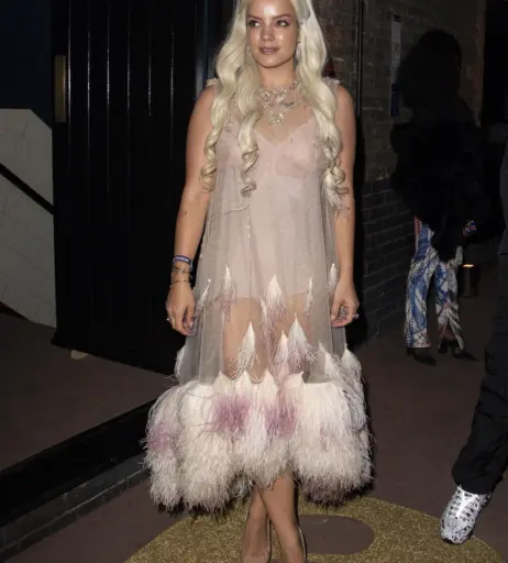 Image 1946221 from Lily Allen