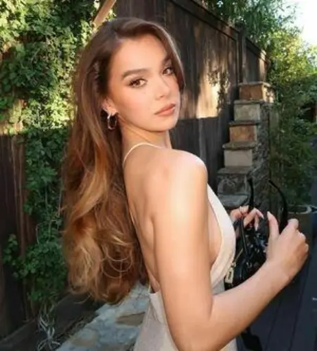 Image 1947190 from Hailee Steinfeld